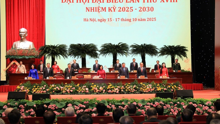 Khai mạc Đại hội đại biểu Đảng bộ thành phố Hà Nội lần thứ XVIII, nhiệm kỳ 2025-2030 