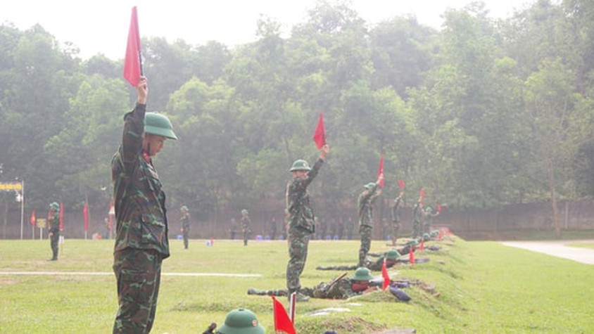 Đại hội lần thứ XVIII Đảng bộ thành phố Hà Nội thành công tốt đẹp:Củng cố vững chắc công tác quốc phòng, an ninh