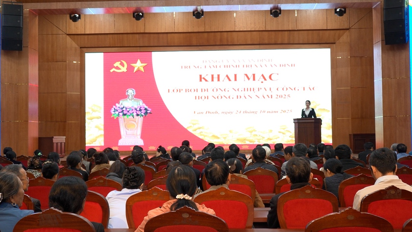 Khai mạc lớp bồi dưỡng nghiệp vụ công tác Hội nông dân năm 2025