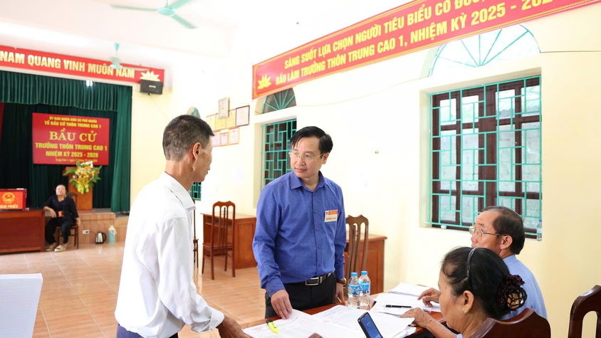 Ủy ban nhân dân xã Phú Nghĩa ban hành Quyết định công nhận 14 ông, bà trúng cử Trưởng thôn nhiệm kỳ 2025 – 2028