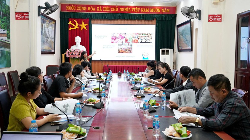 Sơn Tây tập huấn kiến thức về an toàn thực phẩm