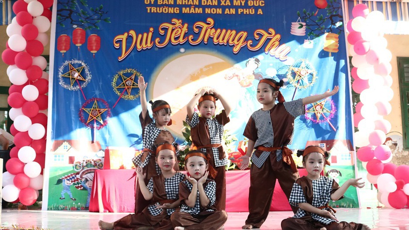 Sôi nổi chương trình “Vui Tết Trung thu” năm 2025 tại  Trường Mầm non An Phú A ( xã Mỹ Đức)