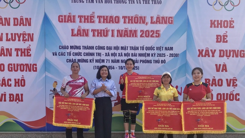 BẾ MẠC GIẢI THỂ THAO THÔN LÀNG XÃ NỘI BÀI NĂM 2025