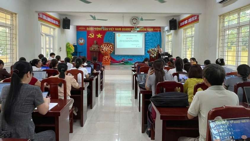 Xã Mỹ Đức tập huấn giải pháp thanh toán không dùng tiền mặt trong các trường học