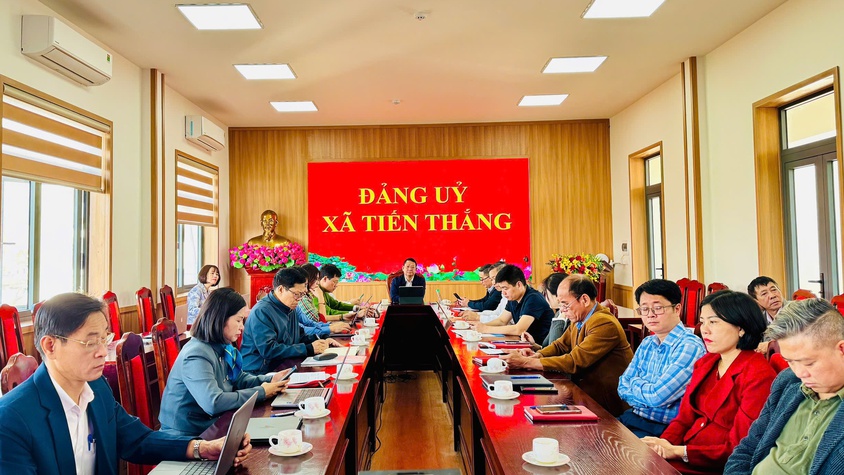 Bồi dưỡng, cập nhật kiến thức, kỹ năng công tác xây dựng Đảng đối với cấp ủy cấp xã