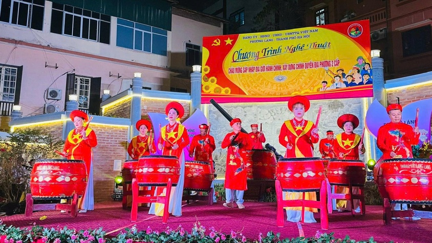 PHƯỜNG LÁNG TỔ CHỨC CHƯƠNG TRÌNH NGHỆ THUẬT CHÀO MỪNG CHÍNH QUYỀN ĐỊA PHƯƠNG 2 CẤP 