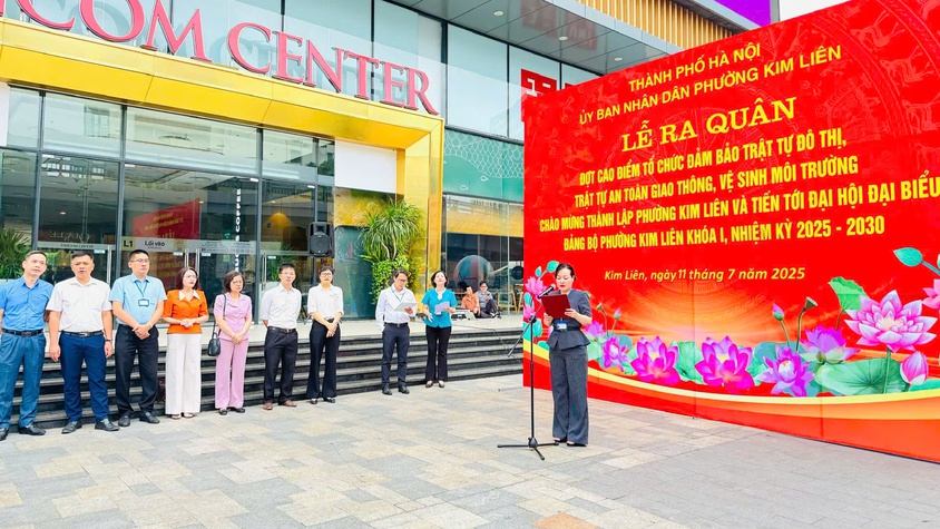 PHƯỜNG KIM LIÊN: Đồng loạt ra quân đảm bảo TTĐT-TTATGT, giữ gìn vệ sinh môi trường trên địa bàn trong đợt cao điểm chào mừng sự kiện thành lập phường, hướng tới Đại hội Đại biểu Đảng bộ phường Kim Liên lần thứ I, nhiệm kỳ 2025 - 2030