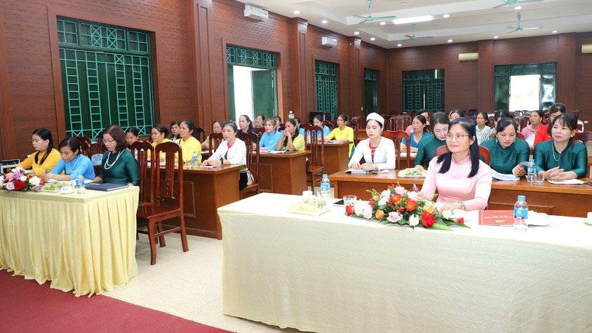 Hội Liên hiệp Phụ nữ xã Yên Xuân tổ chức hội nghị Ban Chấp hành lần thứ nhất