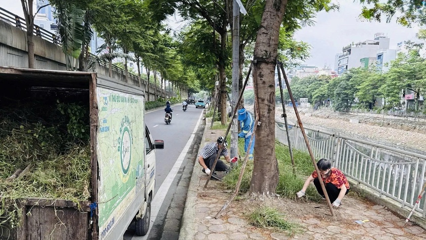 PHƯỜNG LÁNG RA QUÂN TĂNG CƯỜNG TRẬT TỰ ĐÔ THỊ, VỆ SINH MÔI TRƯỜNG
