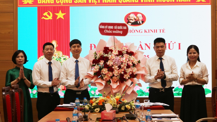 Chi bộ Phòng Kinh tế xã Quốc Oai tổ chức Đại hội lần thứ nhất, nhiệm kỳ 2025-2030