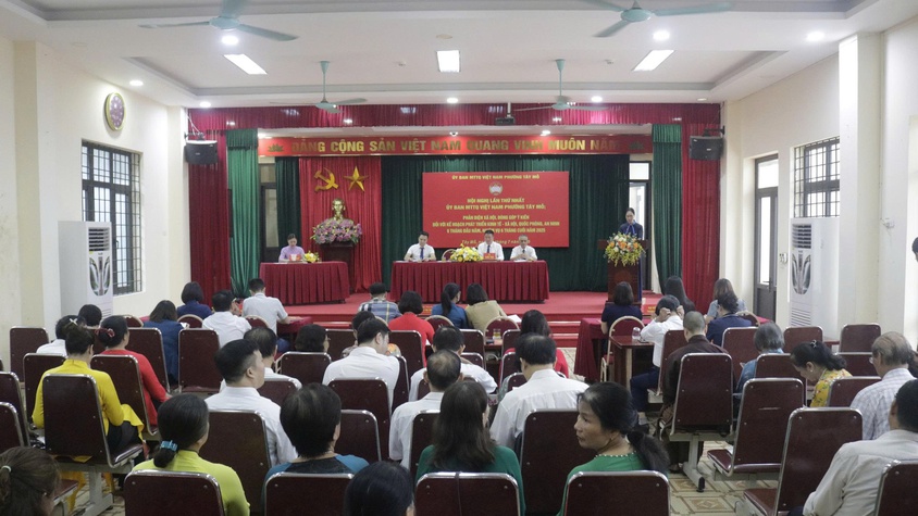 UBMTTQ Việt Nam phường Tây Mỗ tổ chức Hội nghị lần thứ nhất và Hội nghị phản biện xã hội, đóng góp ý kiến đối với kế hoạch phát triển Kinh tế - Xã hội 6 tháng cuối năm 2025