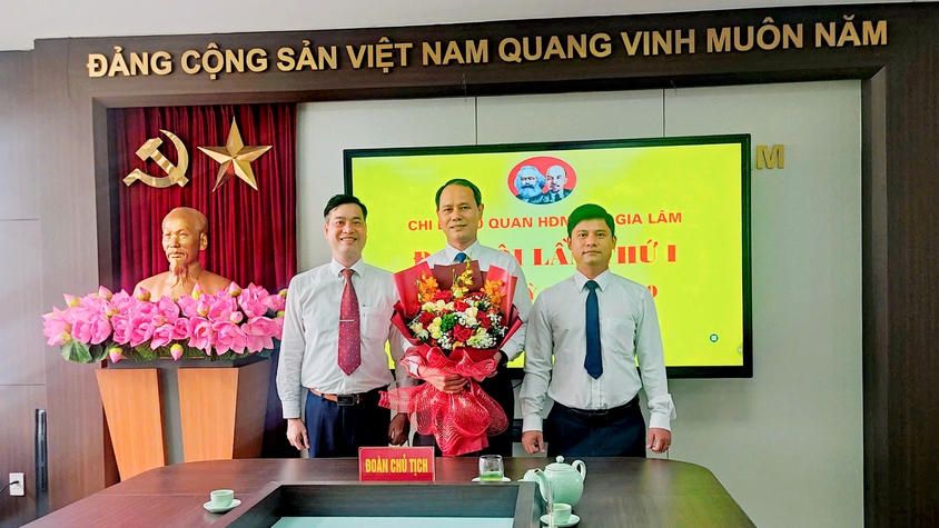 Chi bộ cơ quan HĐND xã Gia Lâm tổ chức Đại hội lần thứ I, nhiệm kỳ 2025–2030