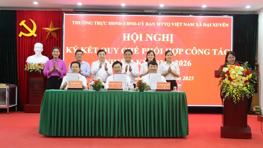 Hội nghị ký kết Quy chế phối hợp công tác giữa HĐND, UBND và Ủy ban MTTQ Việt Nam xã Đại Xuyên