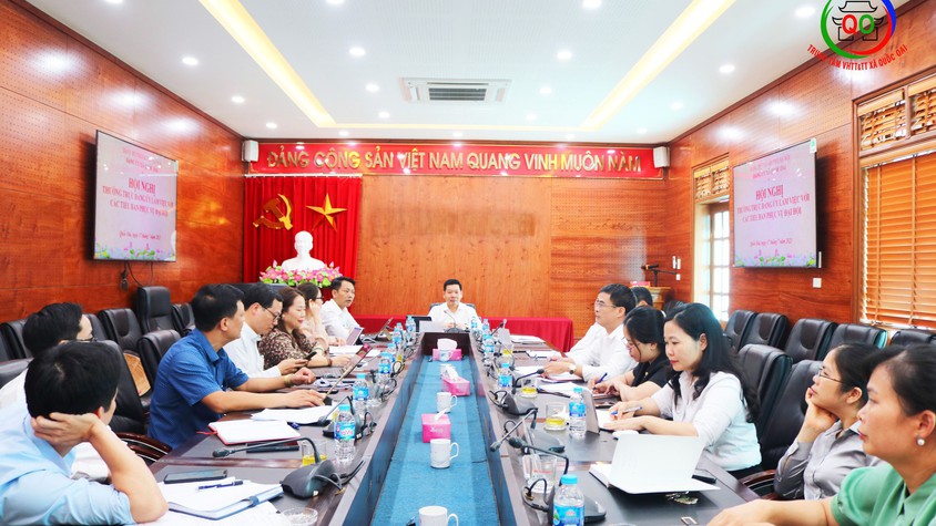 THƯỜNG TRỰC ĐẢNG ỦY XÃ LÀM VIỆC VỚI CÁC TIỂU BAN PHỤC VỤ ĐẠI HỘI ĐẢNG BỘ LẦN THỨ NHẤT, NHIỆM KỲ 2025–2030