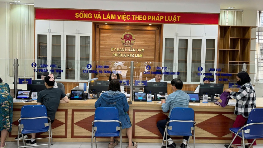 PHƯỜNG KIM LIÊN: CHÍNH THỨC TRIỂN KHAI NGÀY LÀM VIỆC ĐẦU TIÊN THEO MÔ HÌNH CHÍNH QUYỀN 2 CẤP