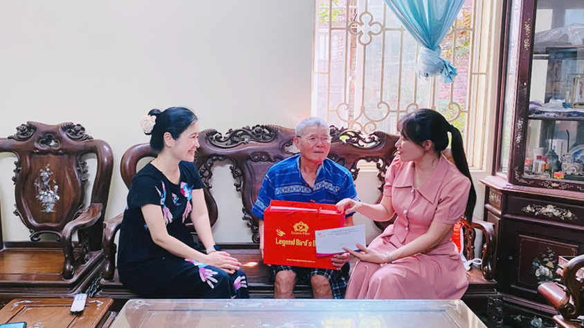 THÁNG 7 TRI ÂN THẮP SÁNG ĐẠO LÝ “ UỐNG NƯỚC NHỚ NGUỒN’’