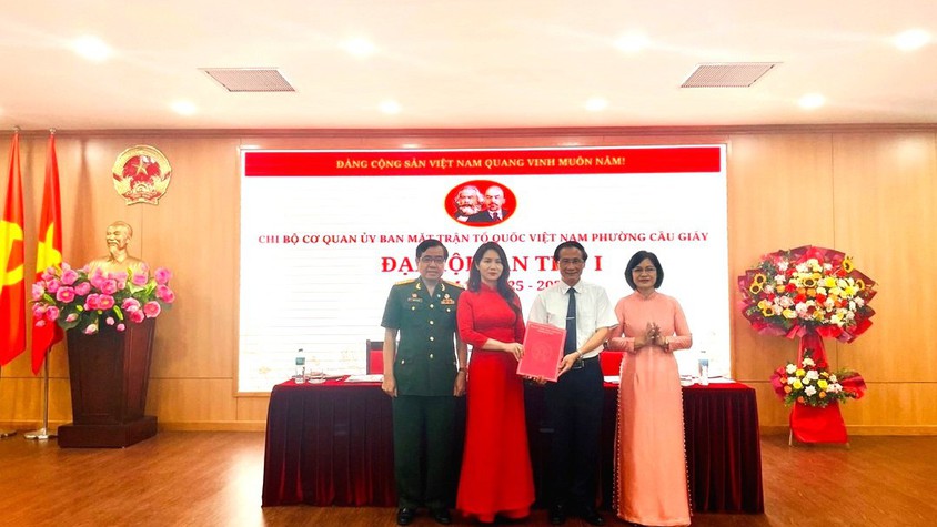 ĐẠI HỘI CHI BỘ CƠ QUAN UỶ BAN MẶT TRẬN TỔ QUỐC VIỆT NAM PHƯỜNG CẦU GIẤY LẦN THỨ I, NHIỆM KỲ 2025 - 2030