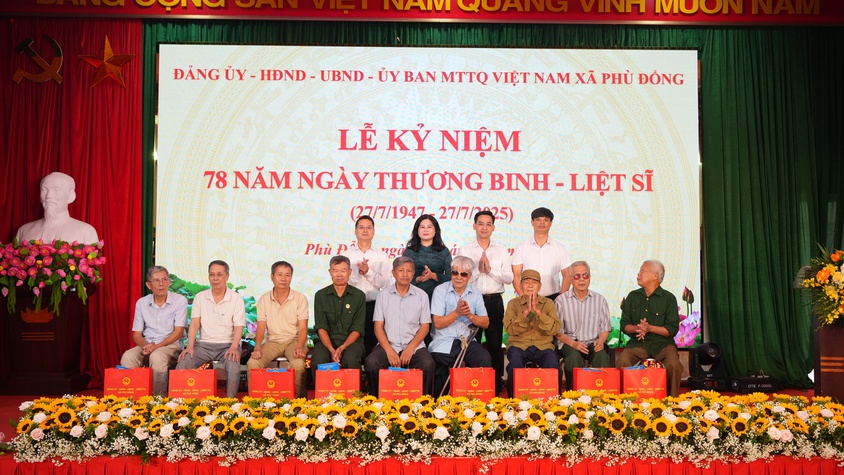 Xã Phù Đổng tổ chức Lễ kỷ niệm 78 năm ngày Thương binh-Liệt sỹ (27/7/1947 – 27/7/2025)