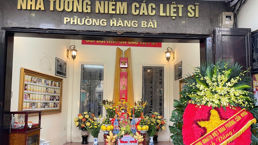 PHƯỜNG CỬA NAM TỔ CHỨC LỄ DÂNG HƯƠNG KỶ NIỆM 78 NĂM NGÀY THƯƠNG BINH - LIỆT SĨ (27/7/1947 - 27/7/2025)