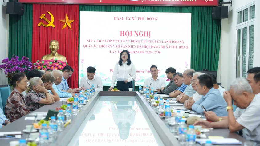 Hội nghị xin ý kiến góp ý của các đồng chí nguyên lãnh đạo xã qua các thời kỳ vào dự thảo Văn kiện Đại hội đại biểu Đảng bộ xã Phù Đổng lần thứ I, nhiệm kỳ 2025 - 2030.