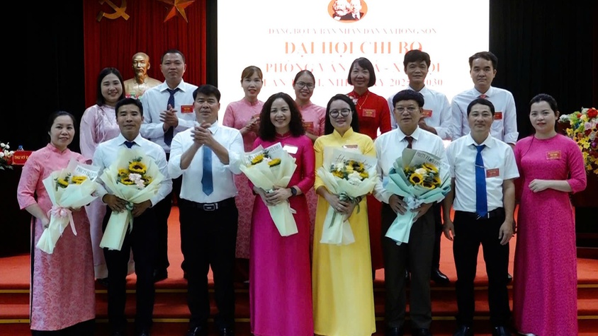 Đại hội Chi bộ các cơ quan trực thuộc Đảng bộ UBND xã Hồng Sơn, nhiệm kỳ 2025-2030 thành công tốt đẹp