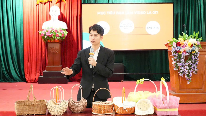 Hội nghị nâng cao kỹ năng bán hàng Online và Livestream quảng bá sản phẩm