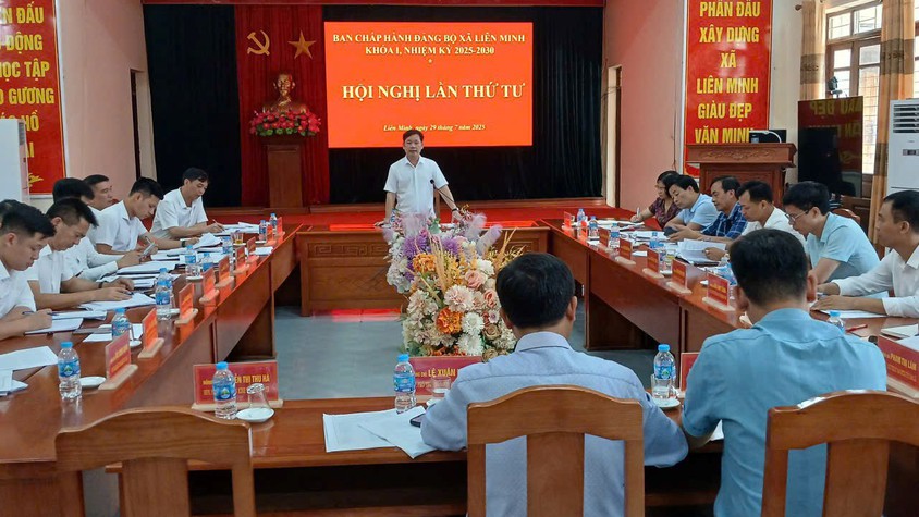 Hội nghị Ban chấp hành Đảng bộ xã lần thứ 4