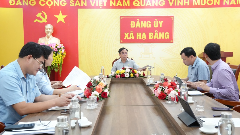 Thường trực HĐND xã Hạ Bằng họp thống nhất chương trình Kỳ họp thứ 2 