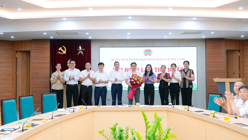 Hội nghị lần thứ Nhất Ban Chấp hành HND xã Gia Lâm