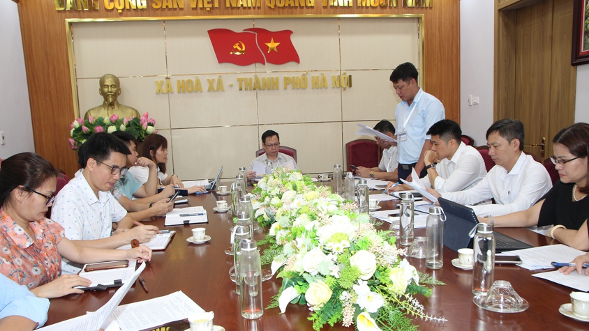 UBND xã Hòa Xá tổ chức họp giao ban công tác tháng 7, triển khai nhiệm vụ trọng tâm tháng 8/2025