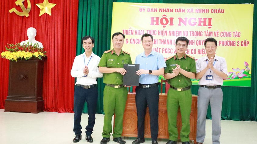 UBND xã Minh Châu tổ chức Hội nghị triển khai công tác phòng cháy chữa cháy và cứu nạn cứu hộ sau khi tổ chức chính quyền hai cấp