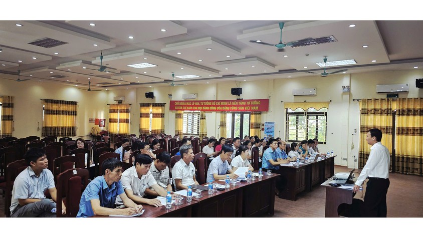 Phòng giao dịch Ngân hàng Chính sách xã hội Ba Vì tổ chức hội nghị tập huấn công tác ủy thác cho vay giữa Ngân hàng Chính sách xã hội và các tổ chức chính trị - xã hội