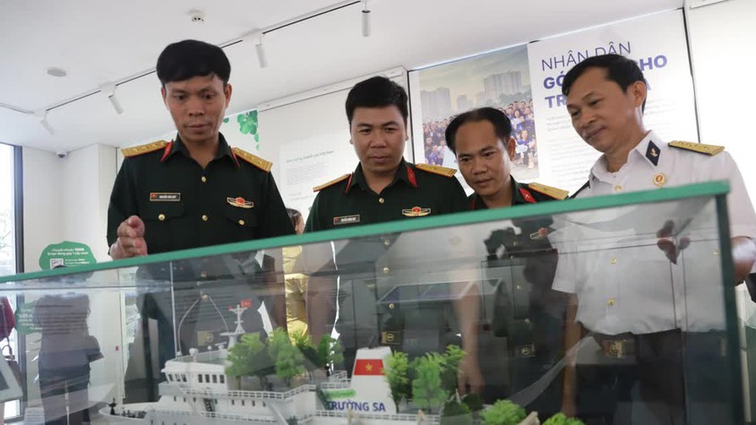 Phường Hoàn Kiếm tổ chức chuỗi hoạt động văn hóa khơi dậy niềm tự hào dân tộc