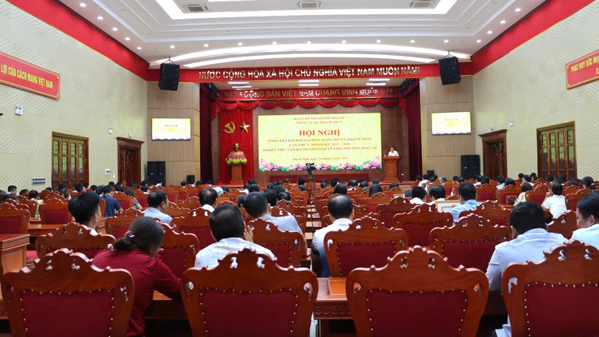Xã Thạch Thất tổ chức hội nghị tổng kết thành công Đại hội Đại biểu Đảng bộ lần thứ nhất và sơ kết việc vận hành chính quyền địa phương 2 cấp
