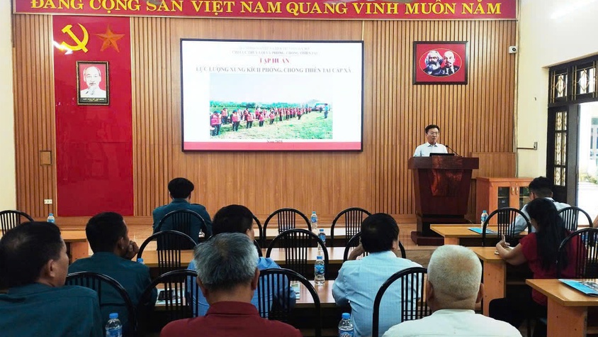 SÓC SƠN TẬP HUẤN NÂNG KIẾN THỨC, KỸ NĂNG PHÒNG CHỐNG THIÊN TAI 