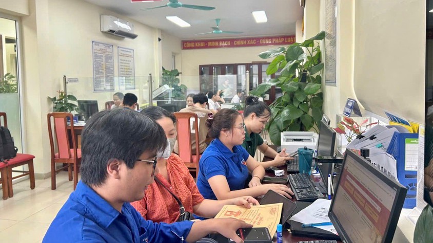Kết quả bước đầu công tác Cải cách hành chính 
trên địa bàn phường Long Biên