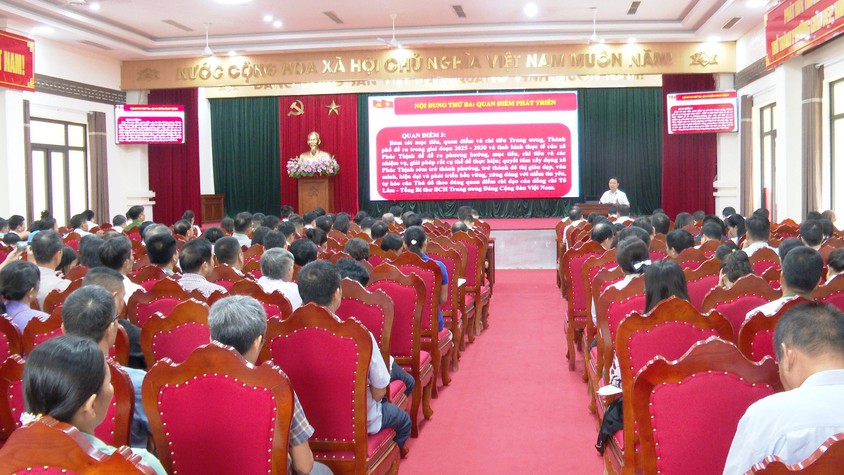 Hội nghị quán triệt Nghị quyết Đại hội Đảng bộ xã Phúc Thịnh lần thứ I, nhiệm kỳ 2025-2030