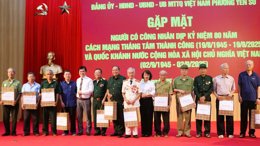 Phường Yên Sở gặp mặt, tri ân 130 người có công: niềm xúc động lắng đọng