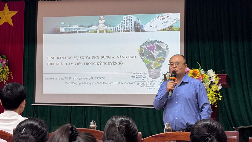Lớp bồi dưỡng kỹ năng, nghiệp vụ công tác Đoàn – Hội năm 2025 tại xã Phúc Thọ