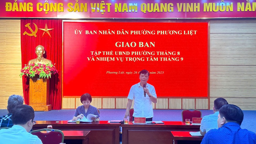 Phường Phương Liệt tổ chức họp giao ban định kỳ tập thể UBND phường tháng 8/2025 và triển khai nhiệm vụ trọng tâm tháng 9/2025