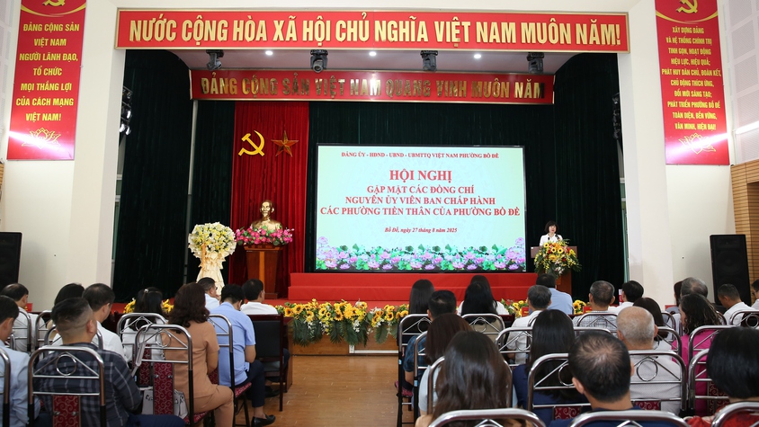 Hội nghị gặp mặt các đồng chí Nguyên UVBCH 4 phường tiền thân của phường Bồ Đề