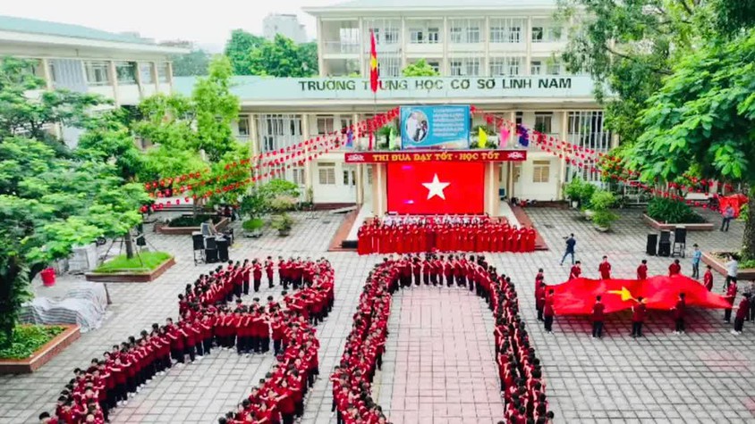 Vĩnh Hưng rực rỡ sắc cờ, tưng bừng chào mừng Quốc khánh 2/9