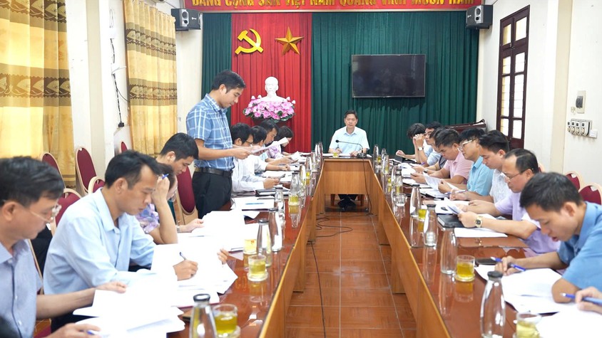 Ban Chấp hành Đảng bộ xã tổ chức hội nghị đánh giá kết quả công tác xây dựng Đảng, đoàn thể, nhiệm vụ phát triển kinh tế - xã hội, quốc phòng, an ninh tháng 8; phương hướng, nhiệm vụ trọng tâm tháng 9/2025 