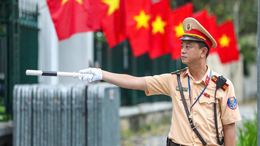 THÔNG BÁO MỚI NHẤT: Công an TP Hà Nội phân luồng giao thông phục vụ Tổng duyệt diễu binh ngày 30/8