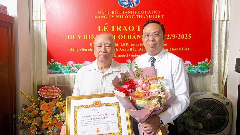 Huy hiệu 75 năm tuổi Đảng – dấu ấn vẻ vang trong hành trình cách mạng