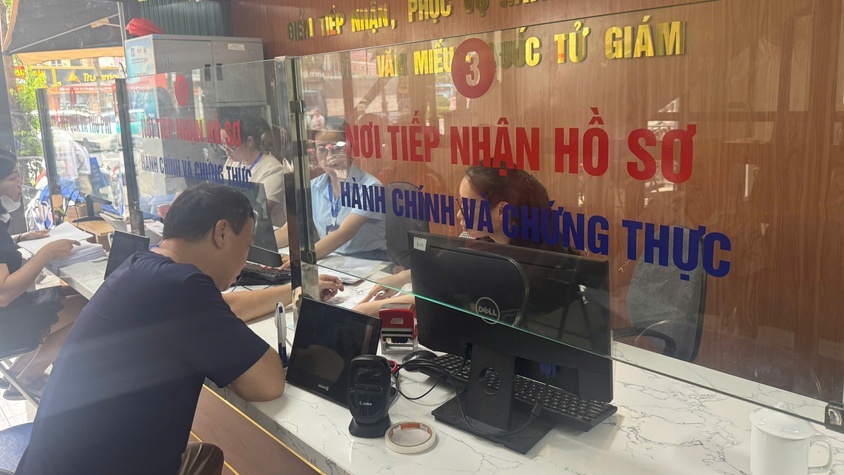 PHƯỜNG VĂN MIẾU- QUỐC TỬ GIÁM KHAI TRƯƠNG PHÒNG TIỆN ÍCH PHỤC VỤ NGƯỜI DÂN LÀM THỦ TỤC HÀNH CHÍNH