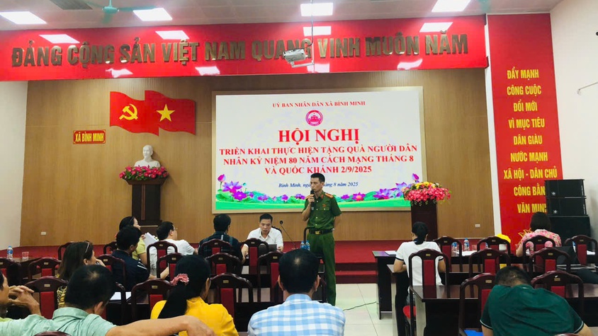 Bình Minh tổ chức hội nghị triển khai tặng quà cho người dân nhân dịp kỷ niệm 80 năm cách mạng tháng Tám và Quốc khánh 2/9