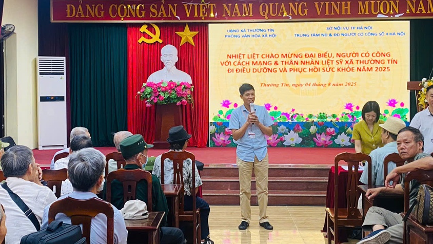 Xã Thường Tín tổ chức chương trình đưa đón 168 người có công đi điều dưỡng đợt 1 năm 2025