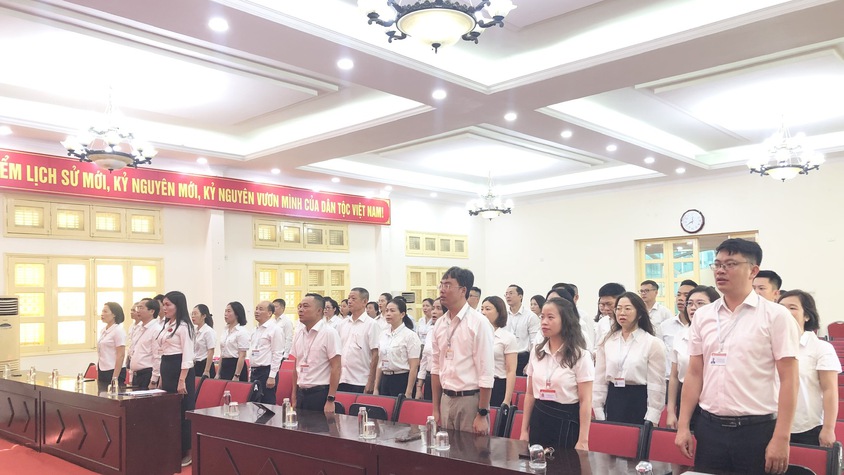 Lễ sinh hoạt dưới cờ tháng 8 cơ quan Đảng phường Bồ Đề