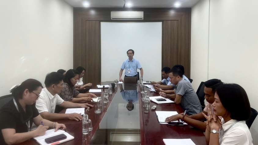 Chi bộ UBMTTQ Việt Nam phường Bồ Đề tổ chức Sinh hoạt chi bộ tháng 8/2025 lồng ghép chuyên đề “Thực hành tiết kiệm, nâng cao hiệu quả chi tiêu nội bộ cơ quan”